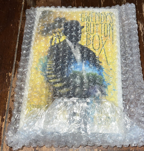 Gwendy's Button Box: Stephen King, Richard Chizmar (Signed, First Edition) New - Darktower Media