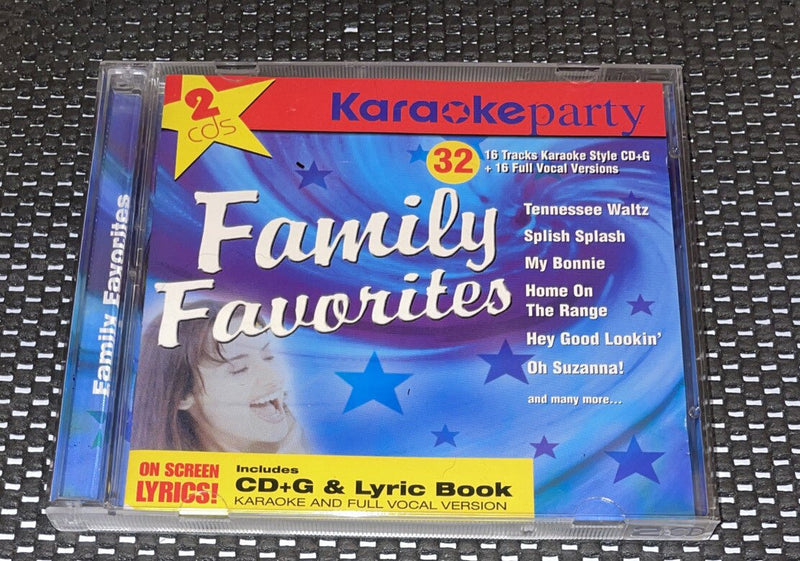 FAMILY FAVORITES - Karaoke: Family Favorites - 2 CD - Karaoke - Darktower Media