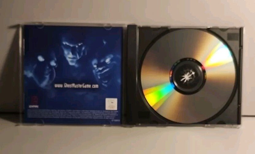 Ghost Master PC CD - ROM Simulation Game with manual 2003 Sim Scary Fun Near Mint - Darktower Media