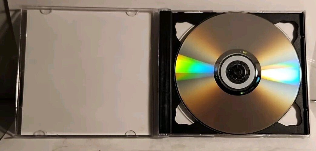 Hitman Contracts - Pc Game 2 Disc CD - ROM with manual Near Mint 2004 Win XP - Darktower Media