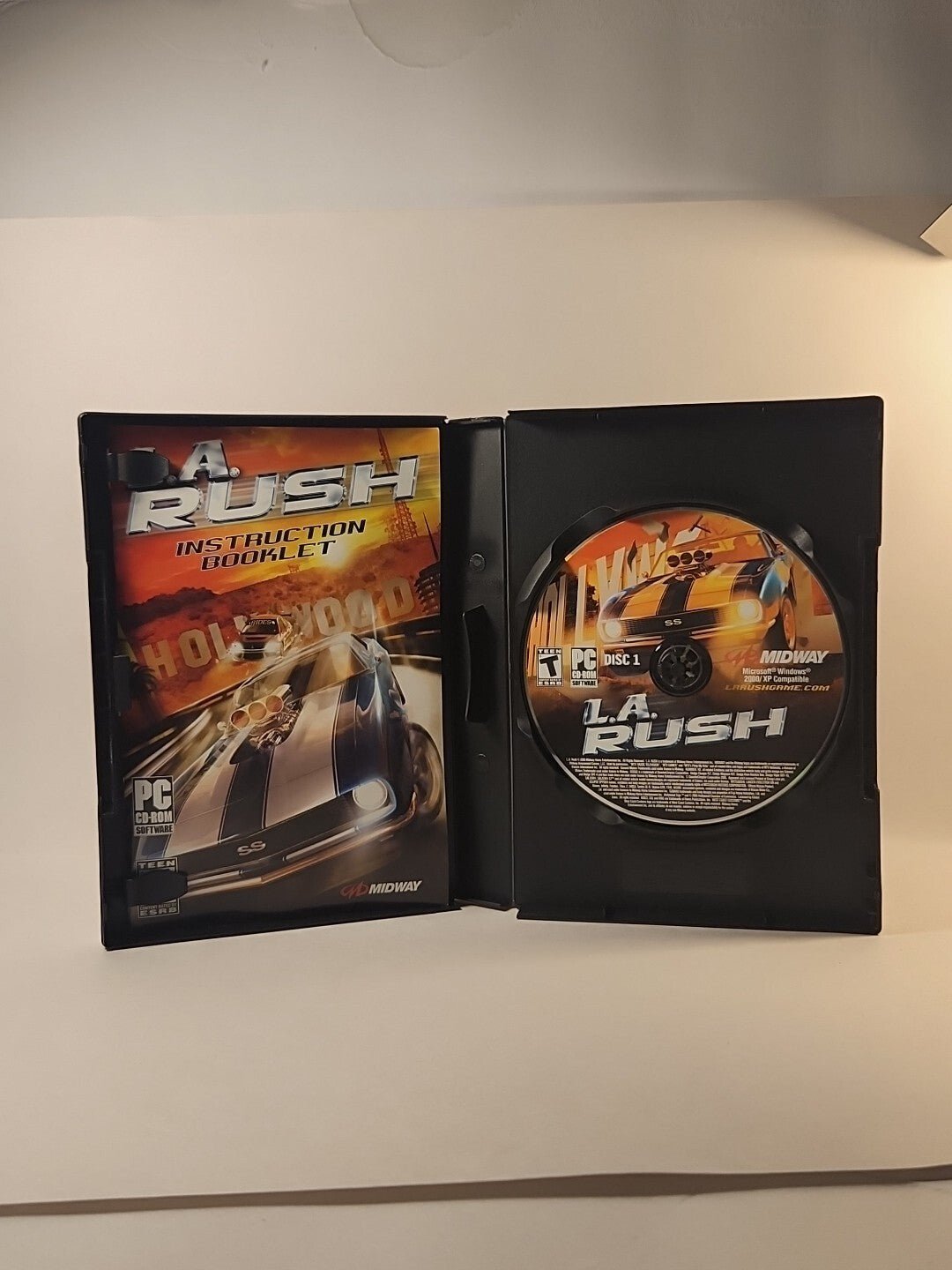 L.A. Rush (PC, 2006) Complete in Case with manual 2 CD ROM Set - Darktower Media