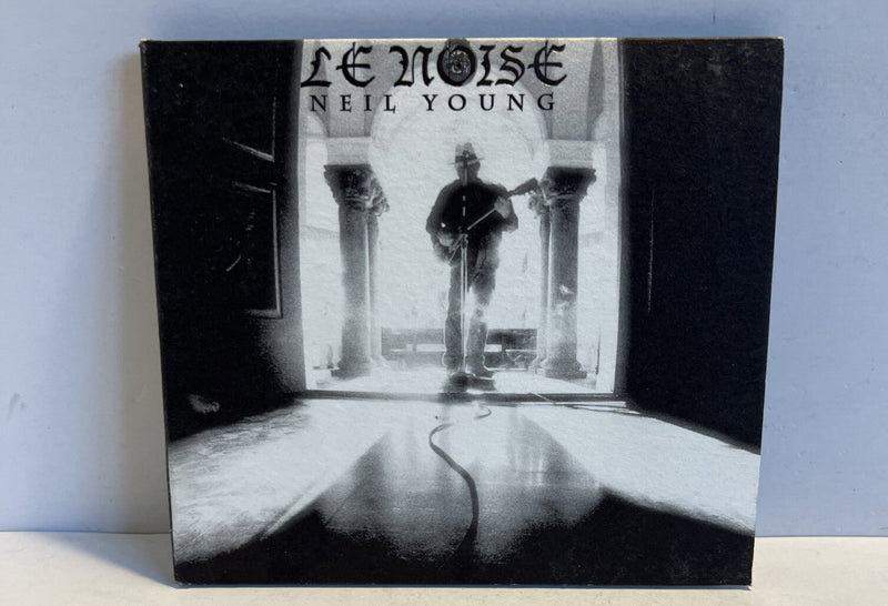 Le Noise by Young, Neil (CD, 2010) USA Digipak Reprise W1S3 3368 - Darktower Media
