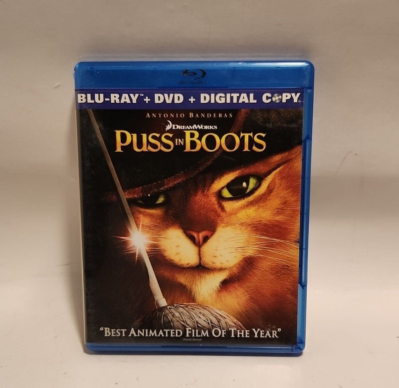 Puss in Boots (Blu - ray/DVD, 2012, 2 - Disc Set, No Digital Copy) Dreamworks USA - Darktower Media