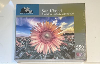 Puzzles That Rock Sun Kissed  550pc 18x24 Sunflower  Mark Lindsay Collection USA