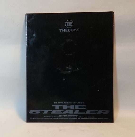 THE BOYZ The Chase Trick Ver, Juyeon Cover, incl. 84pg Photobook - Darktower Media