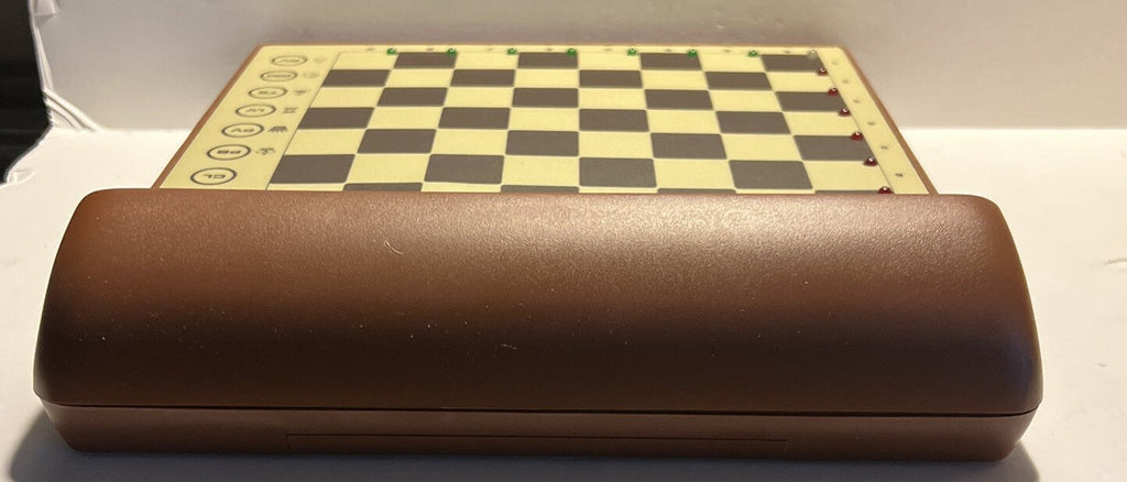 The Classic Portable Sensory Chess Computer - Fidelity International Complete VG - Darktower Media