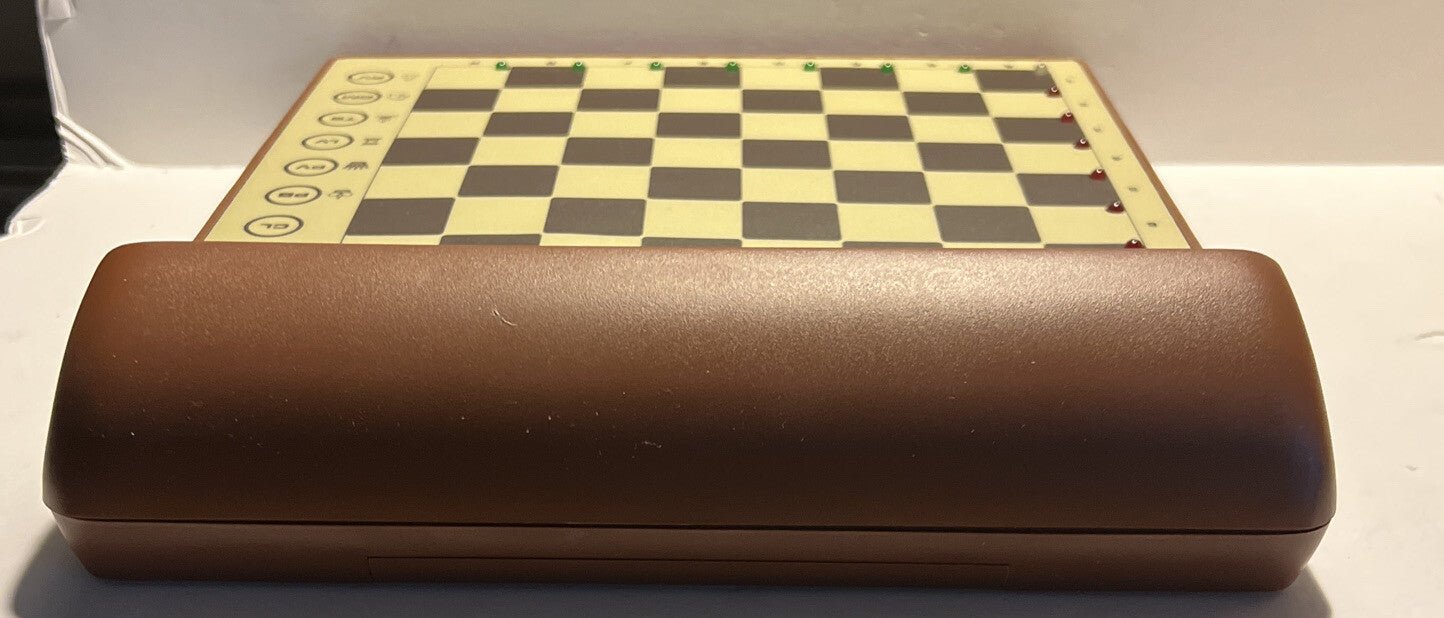 The Classic Portable Sensory Chess Computer - Fidelity International Complete VG - Darktower Media