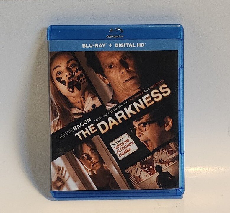 The Darkness (Blu - ray, 2016) Kevin Bacon Universal USA - Darktower Media
