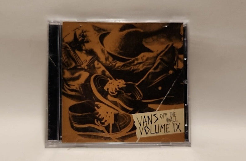Vans Off The Wall Vol IX CD Sampler Emo Pop Punk 2006 First To Last Vanna W13911 - Darktower Media