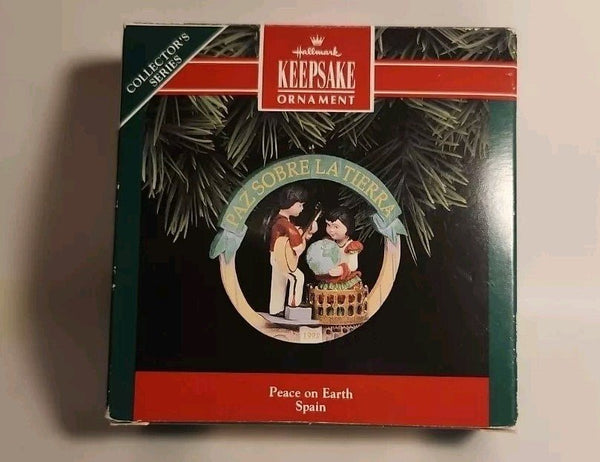 VINTAGE Hallmark Christmas 1992 Peace On Earth Spain Keepsake Ornament NIB - Darktower Media
